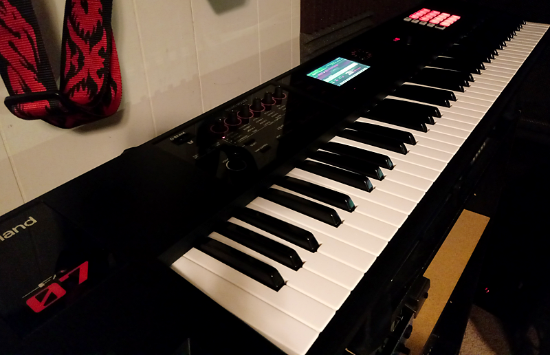 Roland Fantom FA-07